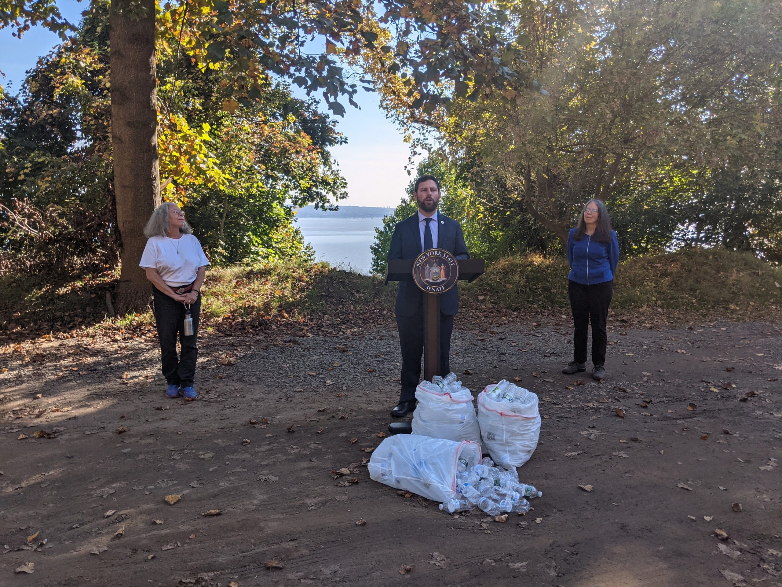 Senator Elijah Reichlin-Melnick and AM Patricia Fahy introduce legislation to ban the sale of single-use plastic water bottles in NYS Parks