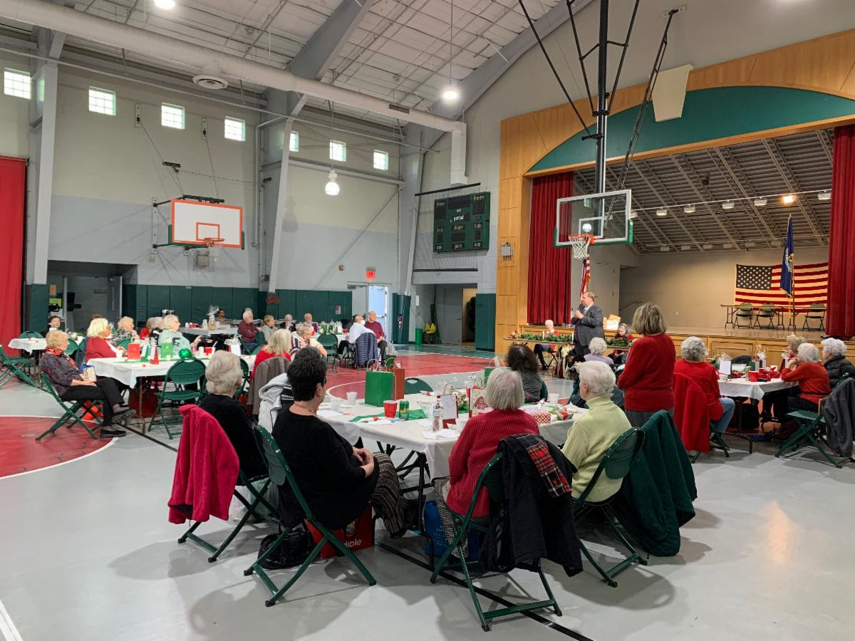 Clarkstown senior club has holiday party; recognizes Korean War Veterans