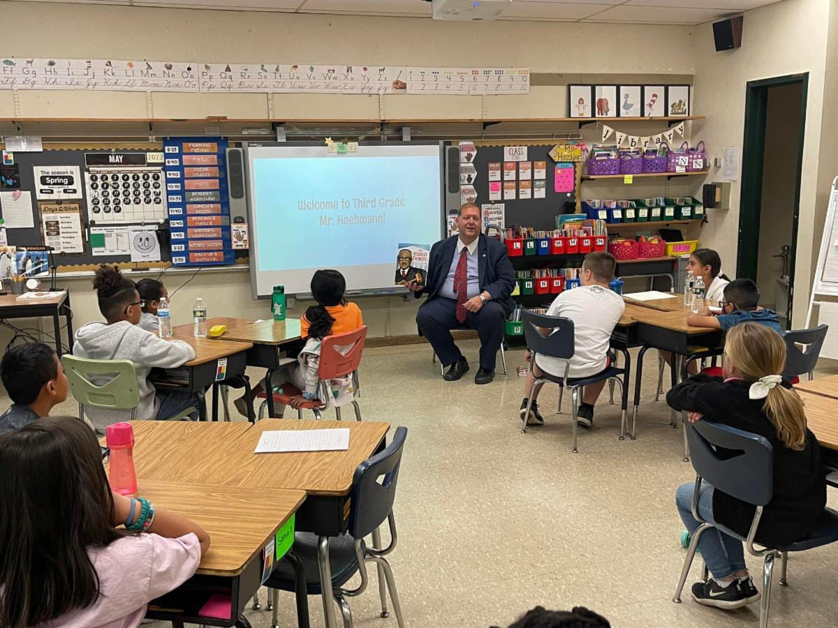 Reading at Woodglen Elementary