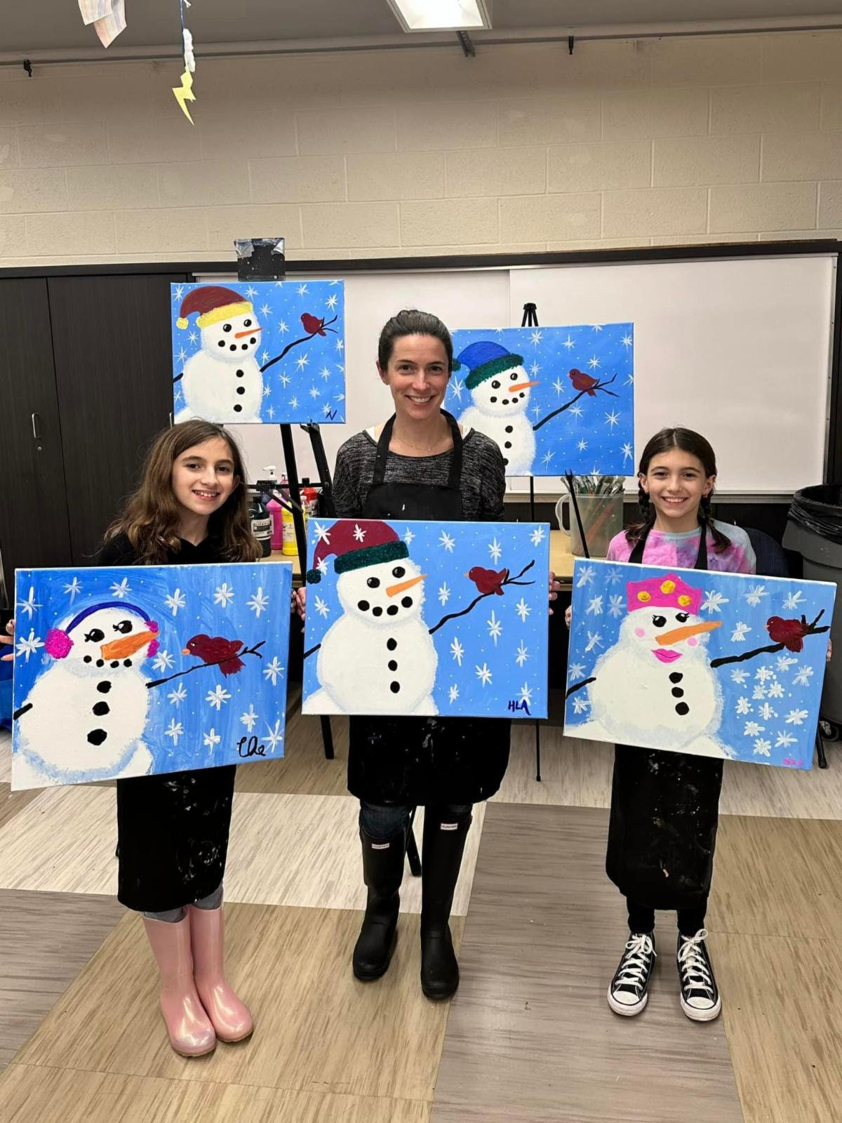 Explore Your Creativity with Canvas Painting: “Swan Lake”