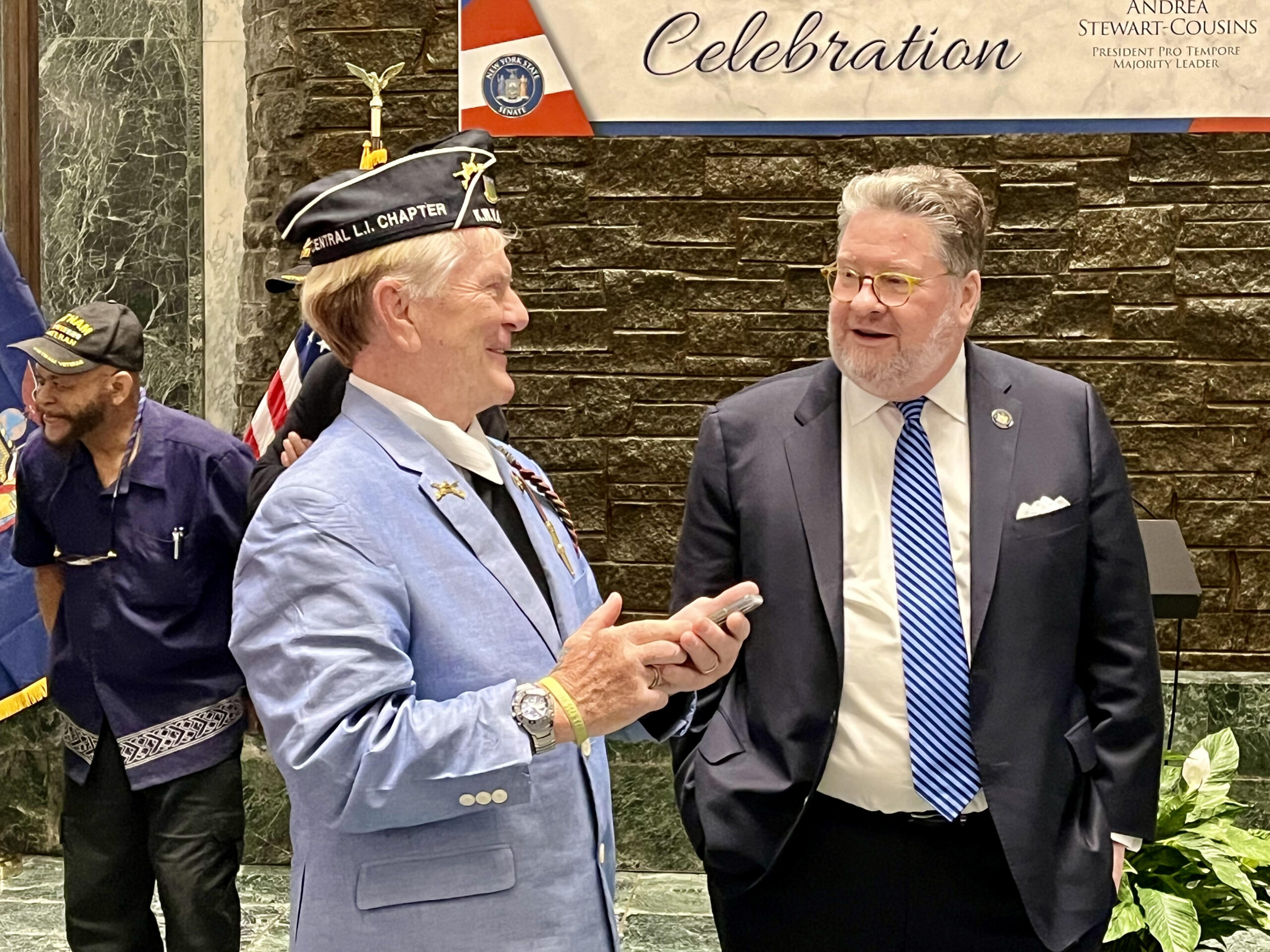 Harckham Announces Availability of Commemorative Medals for Korea and Vietnam Veterans