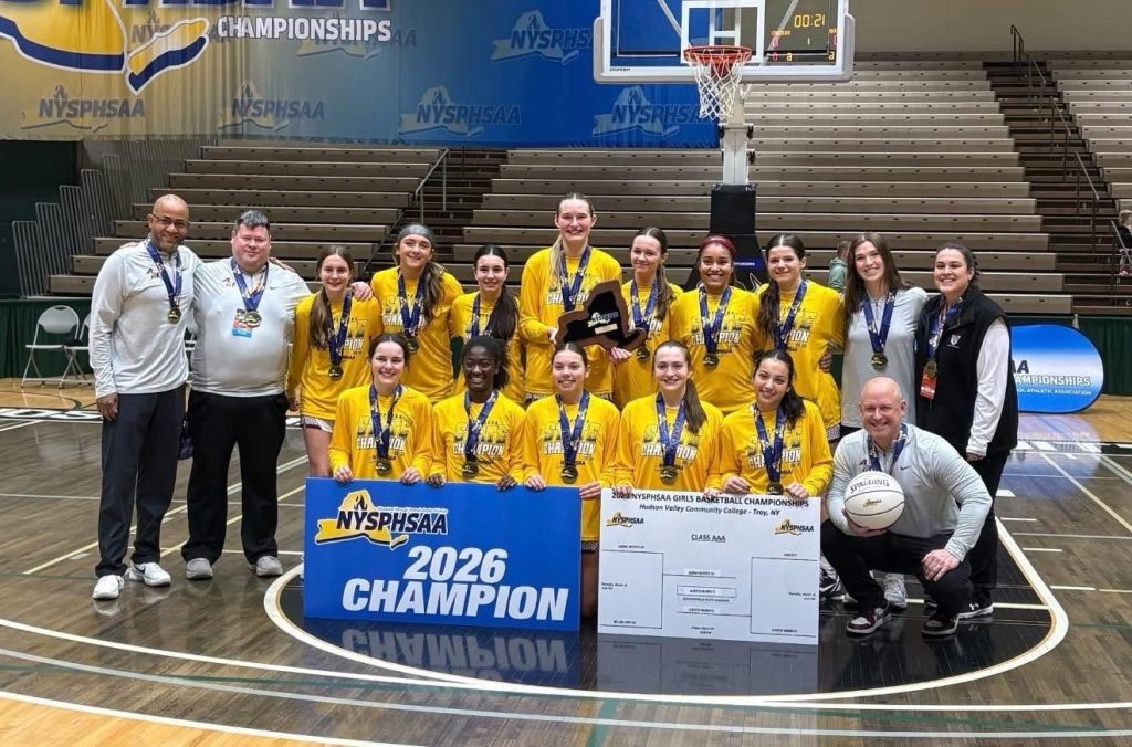 Albertus Magnus Women’s Basketball Wins State Championship