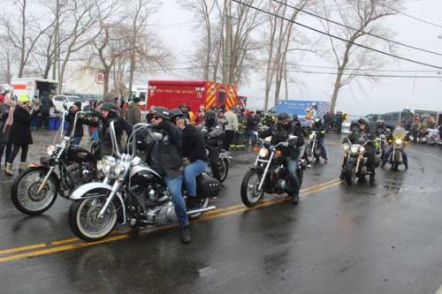 Stony Point Seals Polar Plunge 25