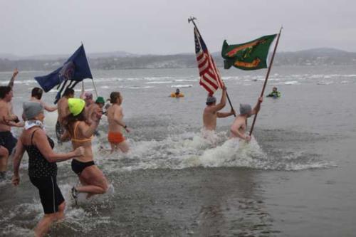 Stony Point Seals Super Plunge 0123