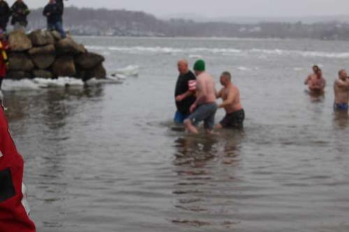 Stony Point Seals Super Plunge 06